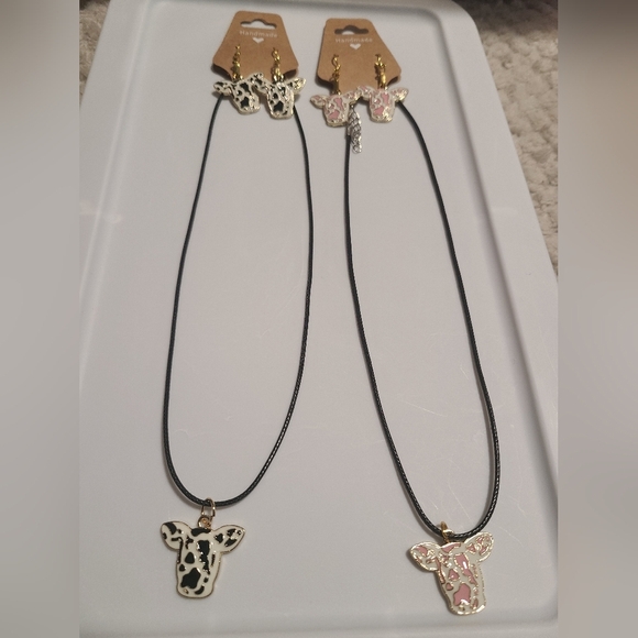 Cow necklace and earrings sets - Picture 2 of 2